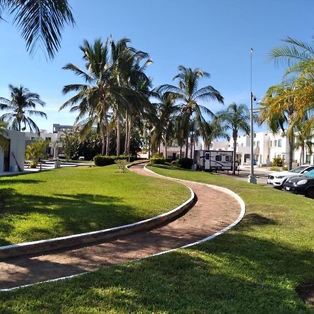 Casa Cerritos Mazatlan Villa Eksteriør billede